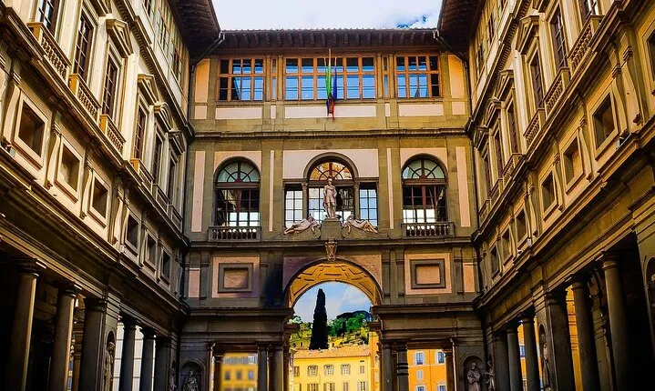 Exclusive Small Group Tour of the Uffizi Gallery in Florence