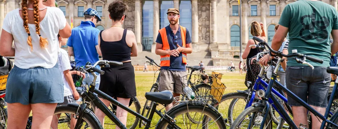 Berlin Highlights Bike Tour in German