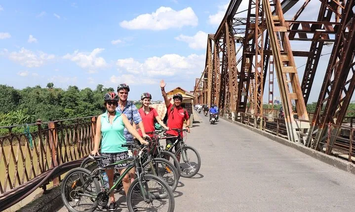 Half Day Bicycle Tour of Hanoi City Countryside & Train Street