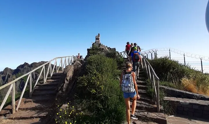 Pico Do Arieiro / Pico Ruivo