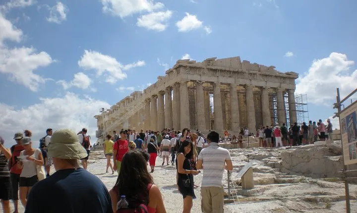 Athens Private Full Day Guided Tour (up to 15 in a luxurious Mercedes Minibus) 