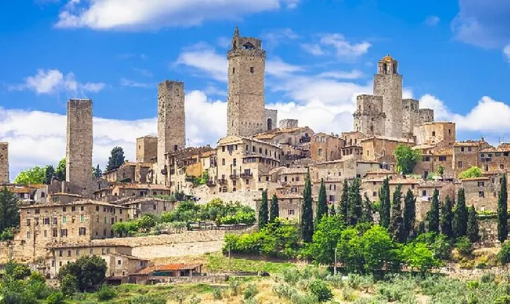 Florence: San Gimignano & Siena Tasting Experience