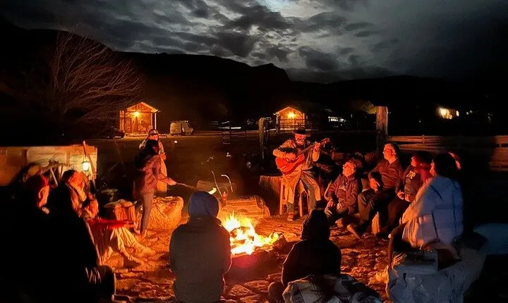 Grand Canyon Western Ranch Overnight Stay by Helicopter & Ground