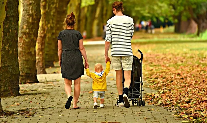 Discover San Diego Together with Family Walking Tour