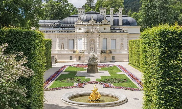 Private Tour to Neuschwanstein, Linderhof, Ettal and Oberammergau