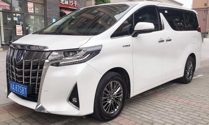 Private Car Use for Chengdu Panda breeding Center