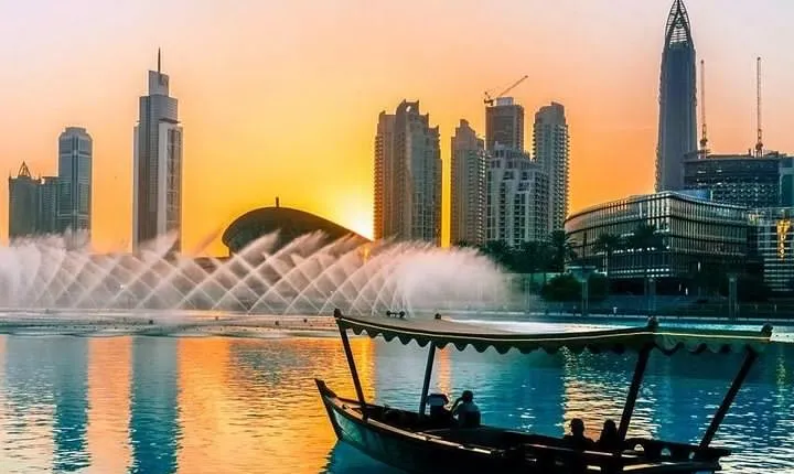 Customizable Private Modern Dubai Tour with Professional Guide