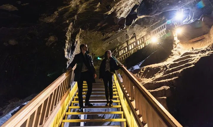 Guided Tour to Wieliczka Salt Mine with Private Transport