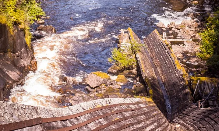 Auttiköngäs Waterfalls & Nature Trail