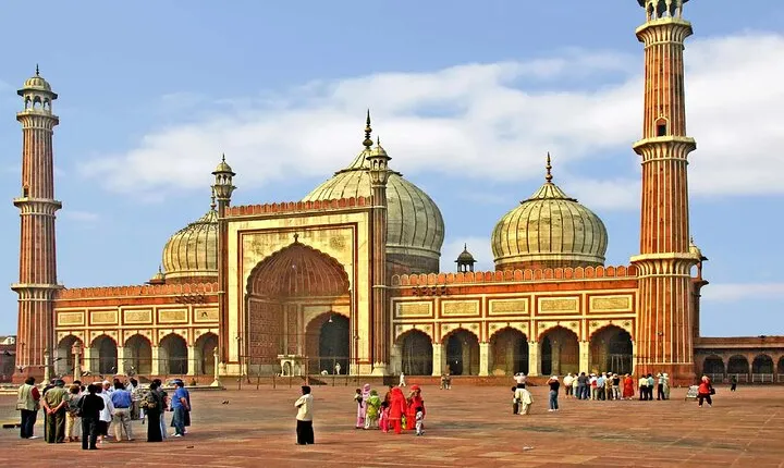 Delhi: Overnight Old/New Delhi Spiritual & Historical Sites Tour