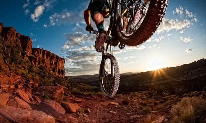 Exclusive Intermediate Advanced Private Guided Mountainbike Tour 