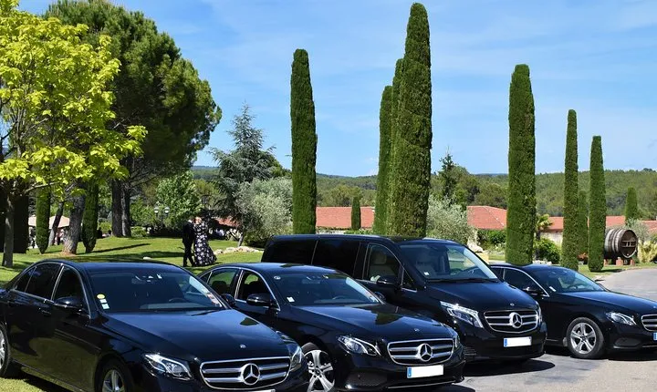 Taxi Saint Tropez to Forte Dei Marmi, Italy
