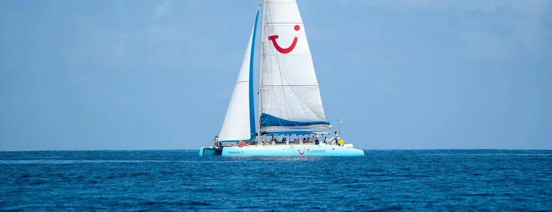 Boa Vista family catamaran cruise