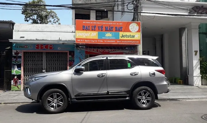 Private transfer from Phu Bai Airport to Hue city center