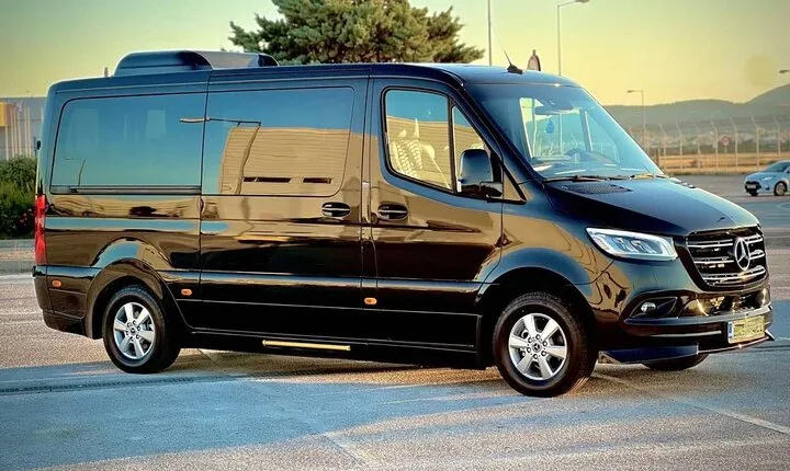 Private Transfer From Athens to Piraeus Port