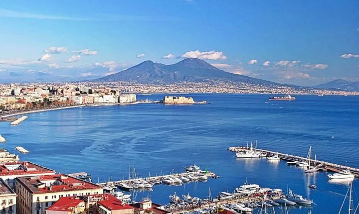 Visit in Pompeii - Naples Private Tour with Ada