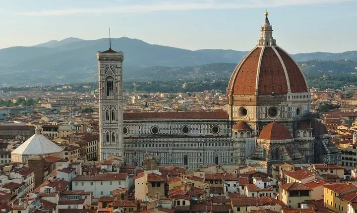 Renaissance & Medieval Florence Guided Walking Tour plus mobile App