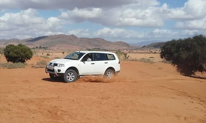 Small Sahara trip 1 day by Jeep