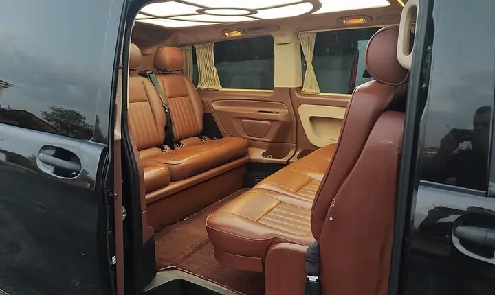 Istanbul Airport VIP Transfer Transport Service Luxury Minivan