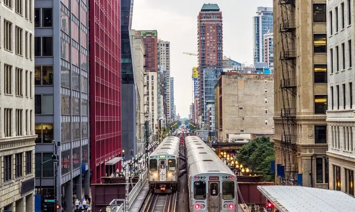 Walking Tour: Chicago's Loop - Home of the Modern Skyscraper