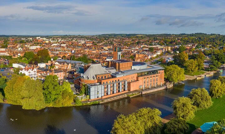 Day Trip from London to Stratford-upon-Avon and Warwick Castle