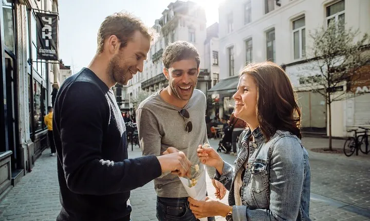 Brussels Highlights & Hidden Gems Private Tour with a Local Guide
