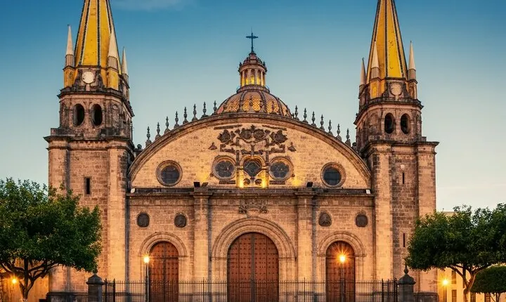 Guadalajara 6hr Private Tour with Certified Guide