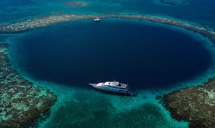 Full day Trip to Dahab Blue Hole, Camel Ride and Lunch