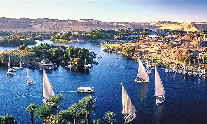 2 Hours Felucca Ride on the Nile River from Aswan