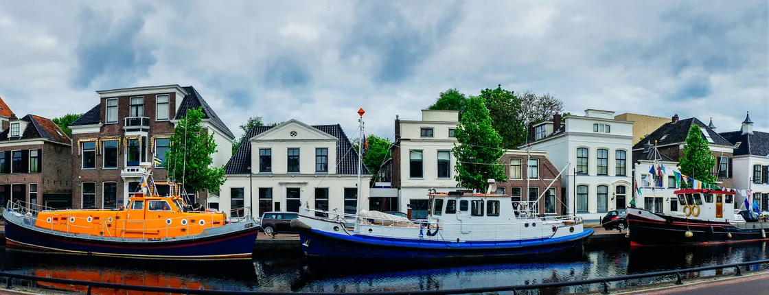 Self guided tour with interactive city game of Assen