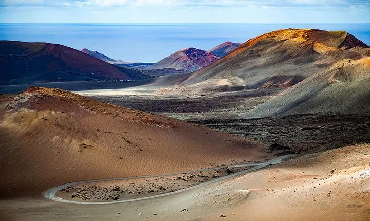 Lanzarote Short South Tour with Timanfaya Volcano Entrance