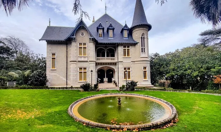 Sintra's Mystical Palaces: Private Walking Tour