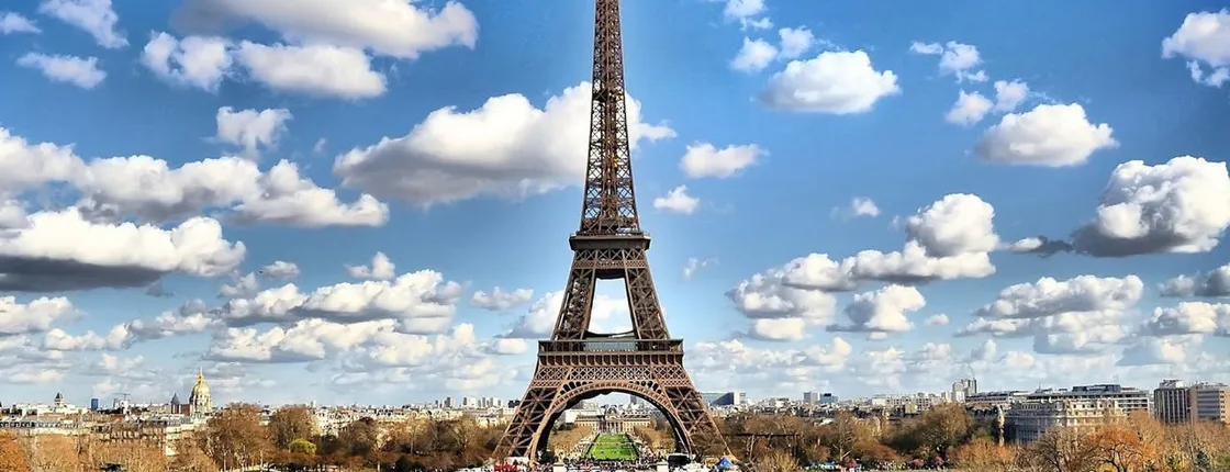 Day Trip to Paris and Self-Guided Walking Tour