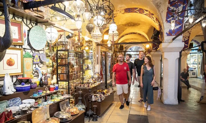 Must See in Istanbul: Private Full-Day Experience & Local Lunch