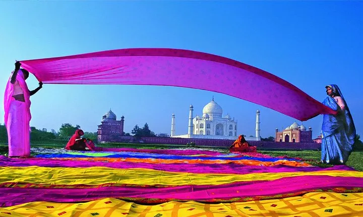 Private Taj Mahal from Delhi to Agra By Car