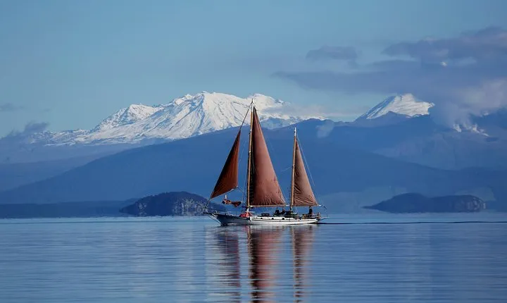 Maori Rock Carvings - Taupo Sailing Adventures - Sail Fearless