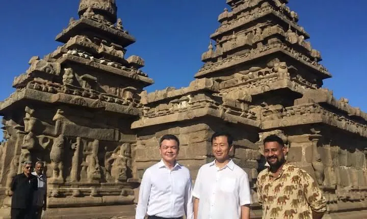 Mahabalipuram walking tour by tourism ministry approved company