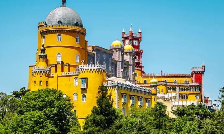 Bestseller Private Tour Sintra-Cascais with Hotel pick up