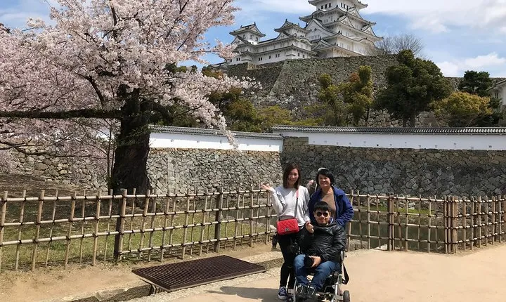 Private & Custom KOBE (HIMEJI CASTLE) Day Tour by Toyota COMMUTER (Max 13 Pax)