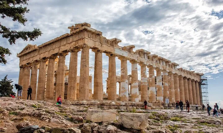 Private local tour of the Acropolis Hill