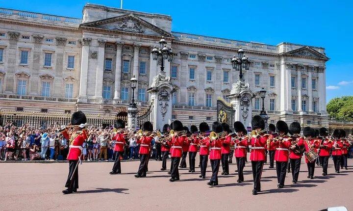 Photographer, Professional Photoshoot - Buckingham Palace