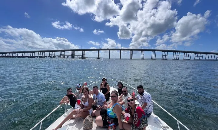 Island Fun Yacht Rental in Miami Beach
