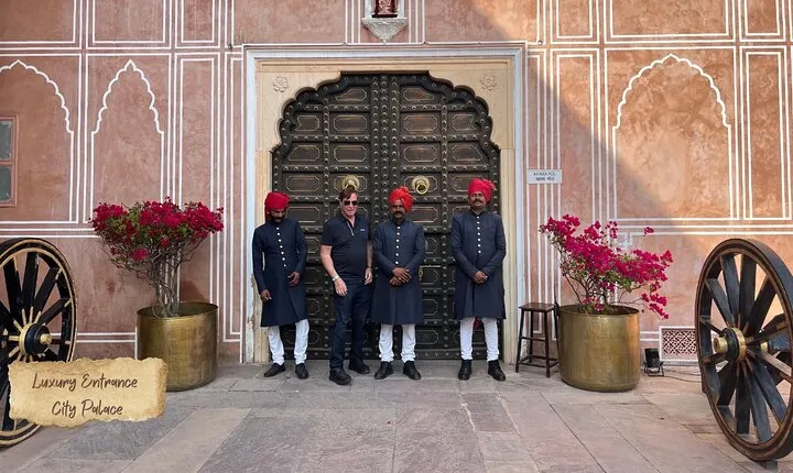 Jaipur Day Tour from Delhi – Private Car, Guide & All Inclusive