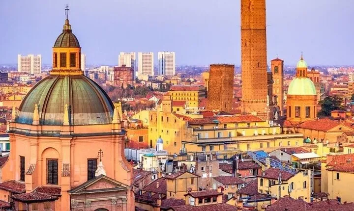 Bologna Highlights Private Walking Tour With A Guide