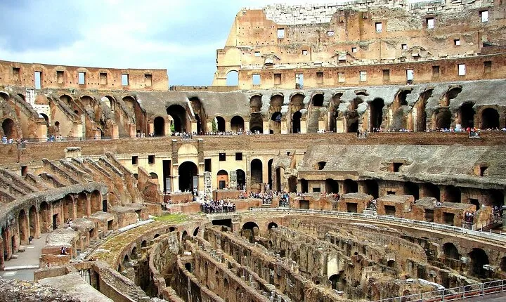 Colosseum private guided tour and Ancient Rome