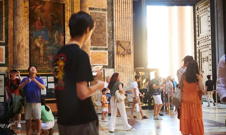 Rome: Angels and Demons Private Tour with Transfers