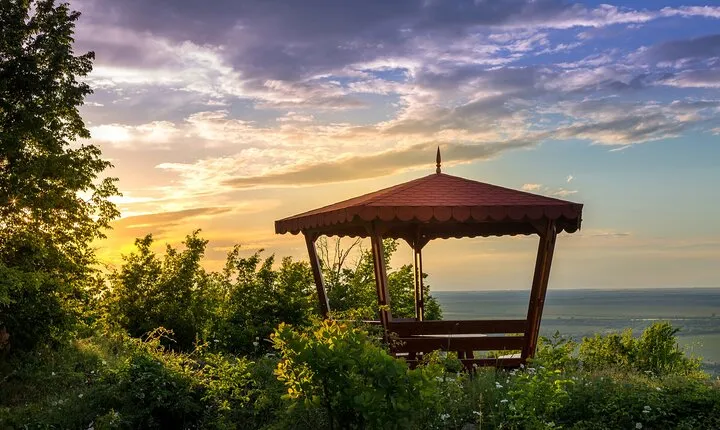 Private Tour to Lovech, Devetaki Cave and Krushuna Waterfalls