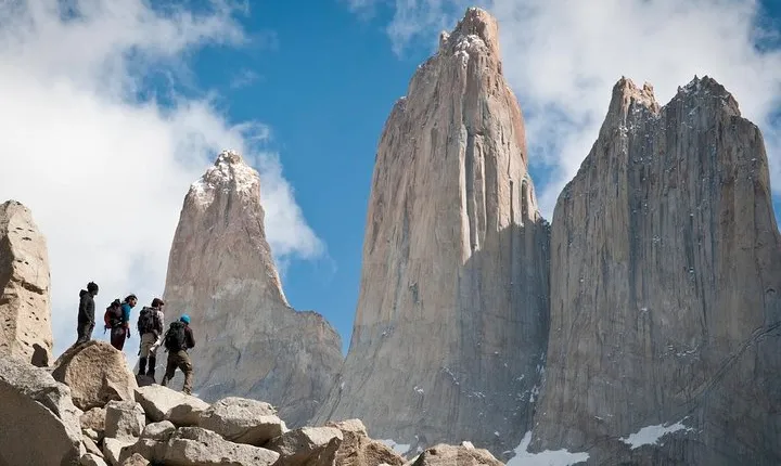 Full-Day Hiking Base Las Torres - Torres del Paine National Park