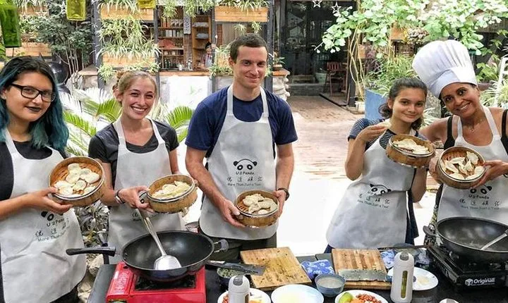 Half day Sichuan Cuisine Cooking Class Tour(Cooking 3 dishes)