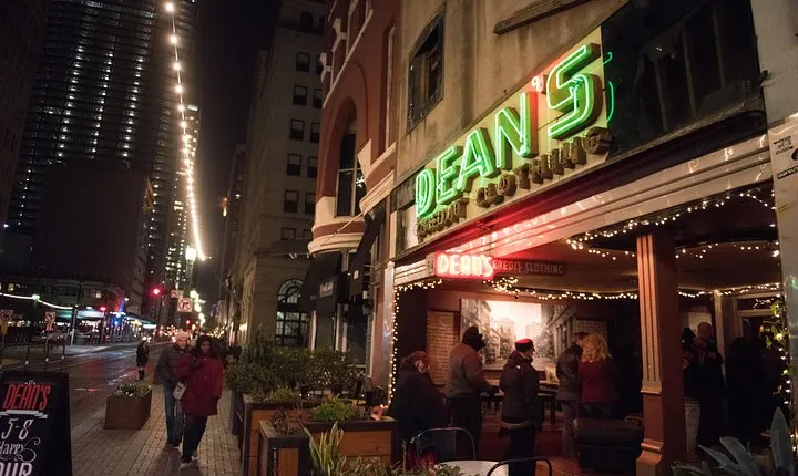 Haunted Houston Booze and Boos Ghost Walking Tour